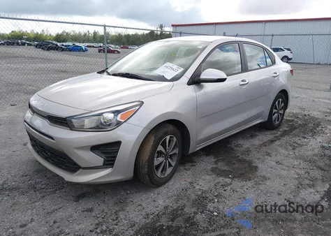 2022 Kia Rio S из США, поврежденный, VIN 3KPA24AD0NE458367